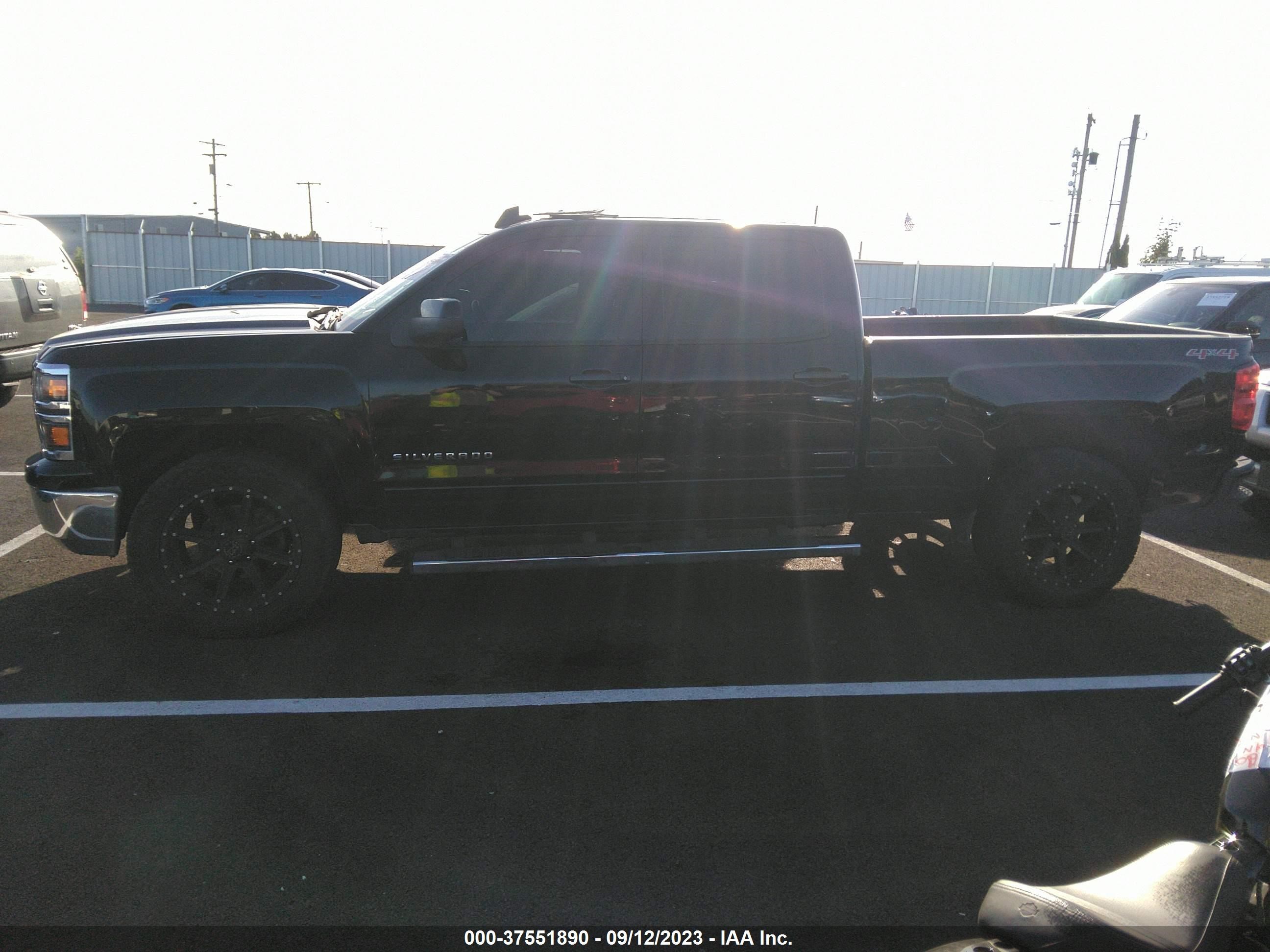 Photo 13 VIN: 3GCUKREH9FG347636 - CHEVROLET SILVERADO 