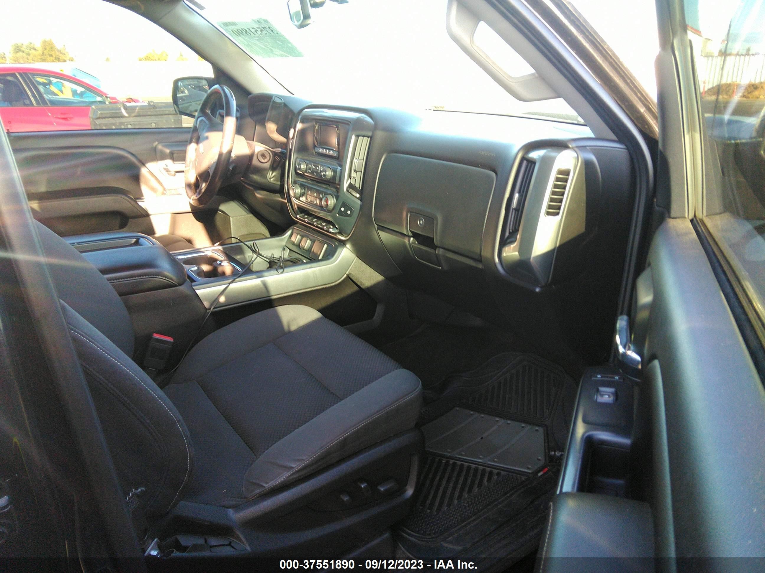 Photo 4 VIN: 3GCUKREH9FG347636 - CHEVROLET SILVERADO 