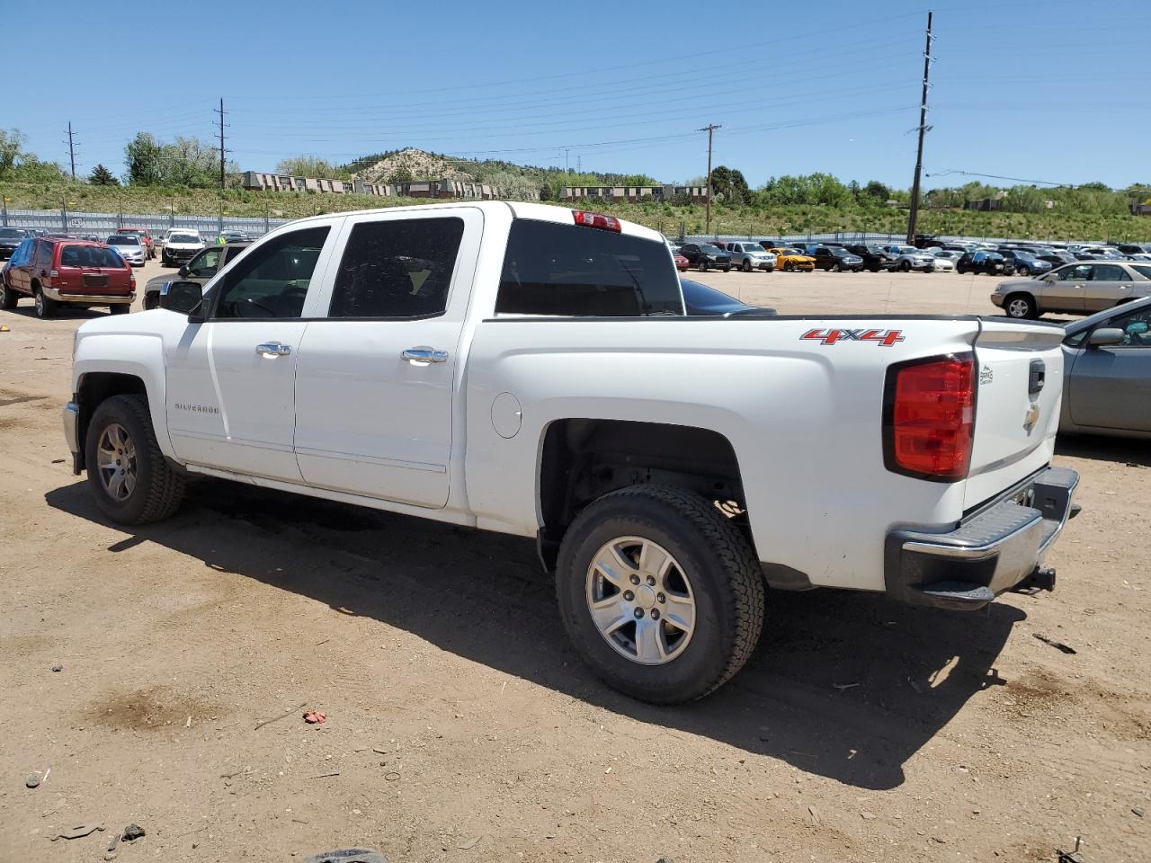 Photo 1 VIN: 3GCUKREH9FG432430 - CHEVROLET SILVERADO 