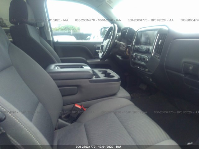 Photo 4 VIN: 3GCUKRER1JG290818 - CHEVROLET SILVERADO 1500 