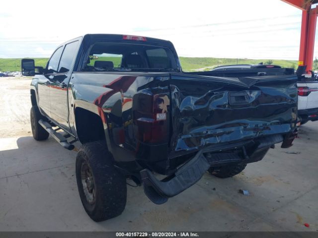 Photo 2 VIN: 3GCUKRER3JG202609 - CHEVROLET SILVERADO 