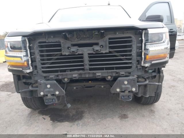 Photo 5 VIN: 3GCUKRER7JG356577 - CHEVROLET SILVERADO 