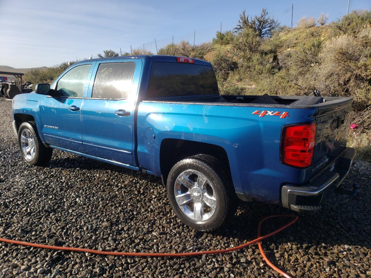 Photo 1 VIN: 3GCUKRERXJG365158 - CHEVROLET SILVERADO 