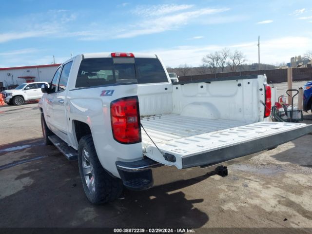 Photo 2 VIN: 3GCUKSEC0EG258208 - CHEVROLET SILVERADO 1500 