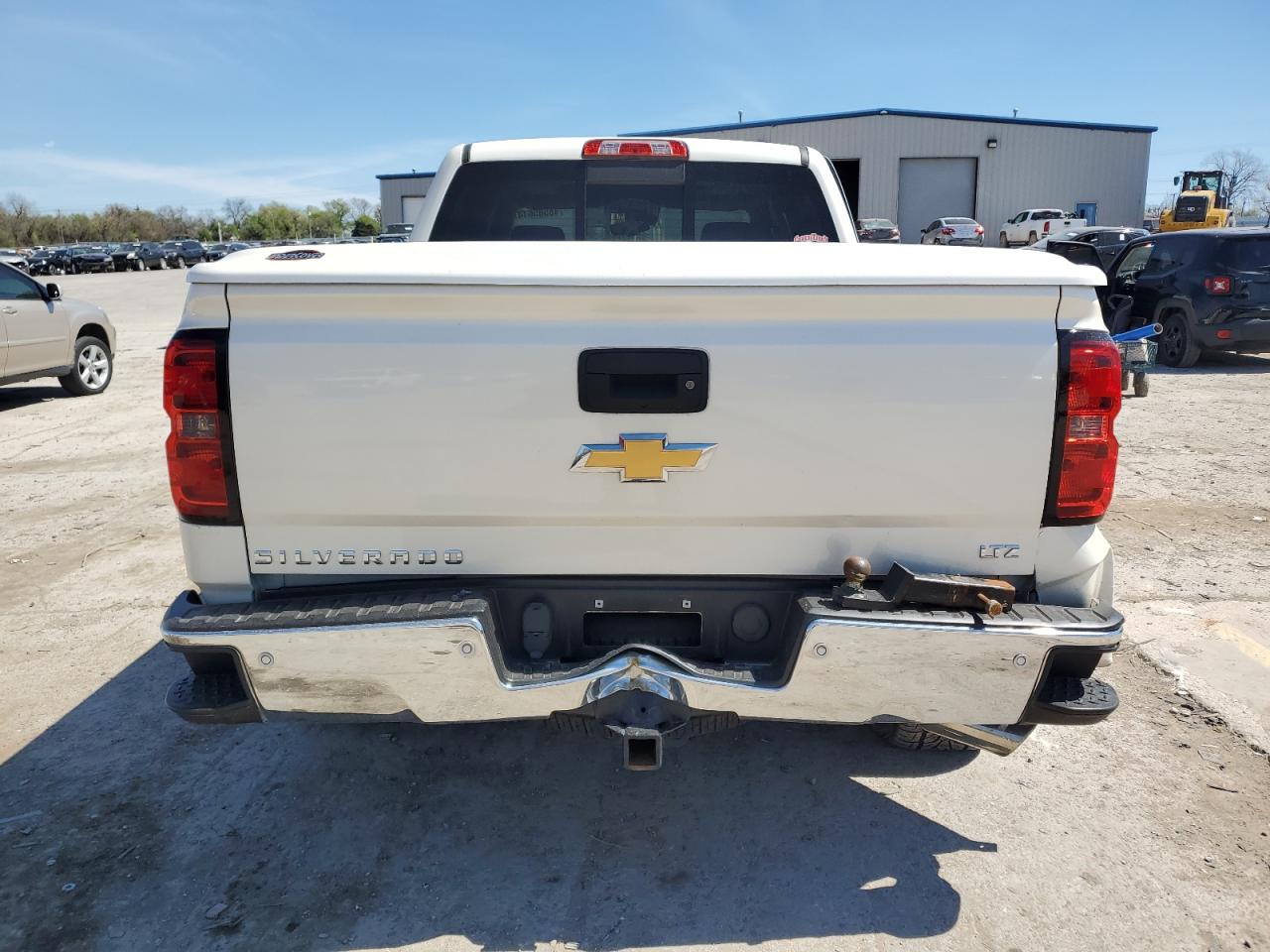 Photo 5 VIN: 3GCUKSEC0FG426690 - CHEVROLET SILVERADO 