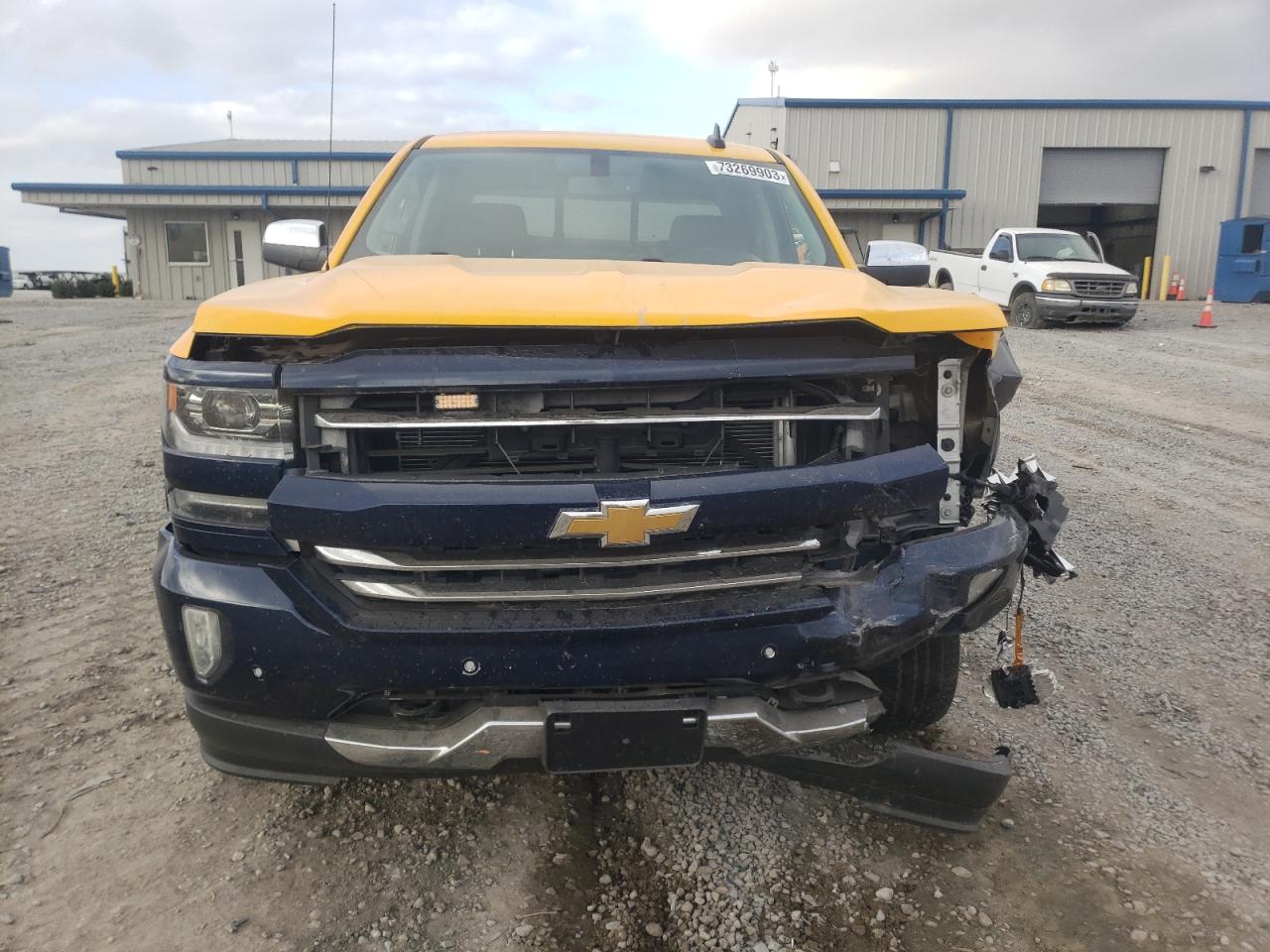 Photo 4 VIN: 3GCUKSEC0HG234737 - CHEVROLET SILVERADO 