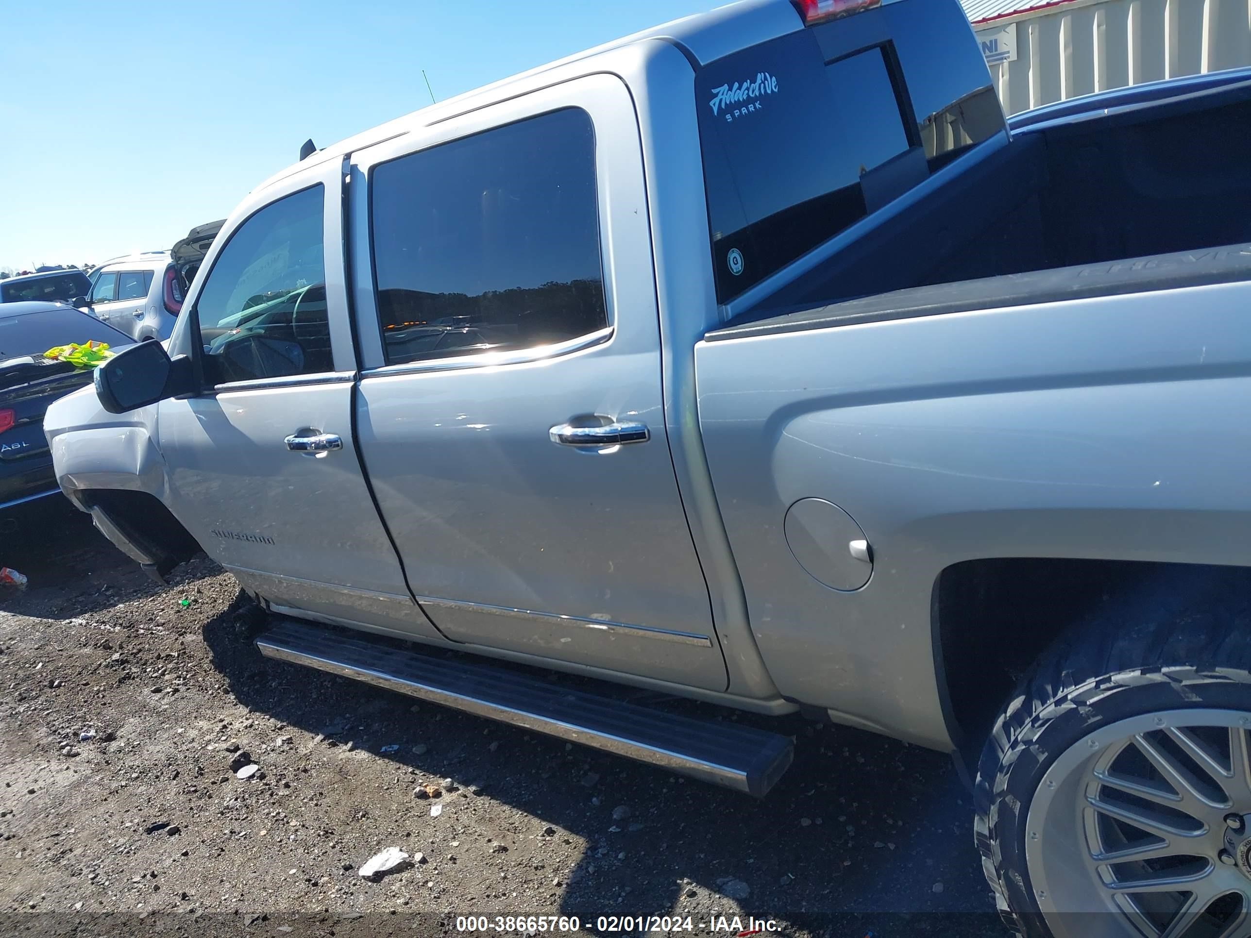 Photo 13 VIN: 3GCUKSEC0HG319805 - CHEVROLET SILVERADO 