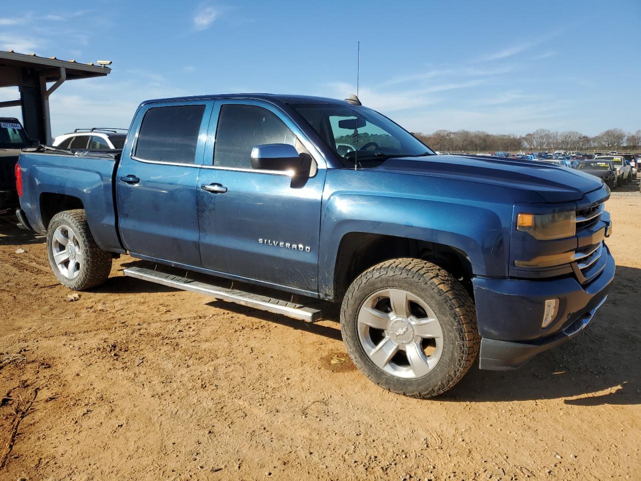 Photo 3 VIN: 3GCUKSEC2GG303586 - CHEVROLET SILVERADO 