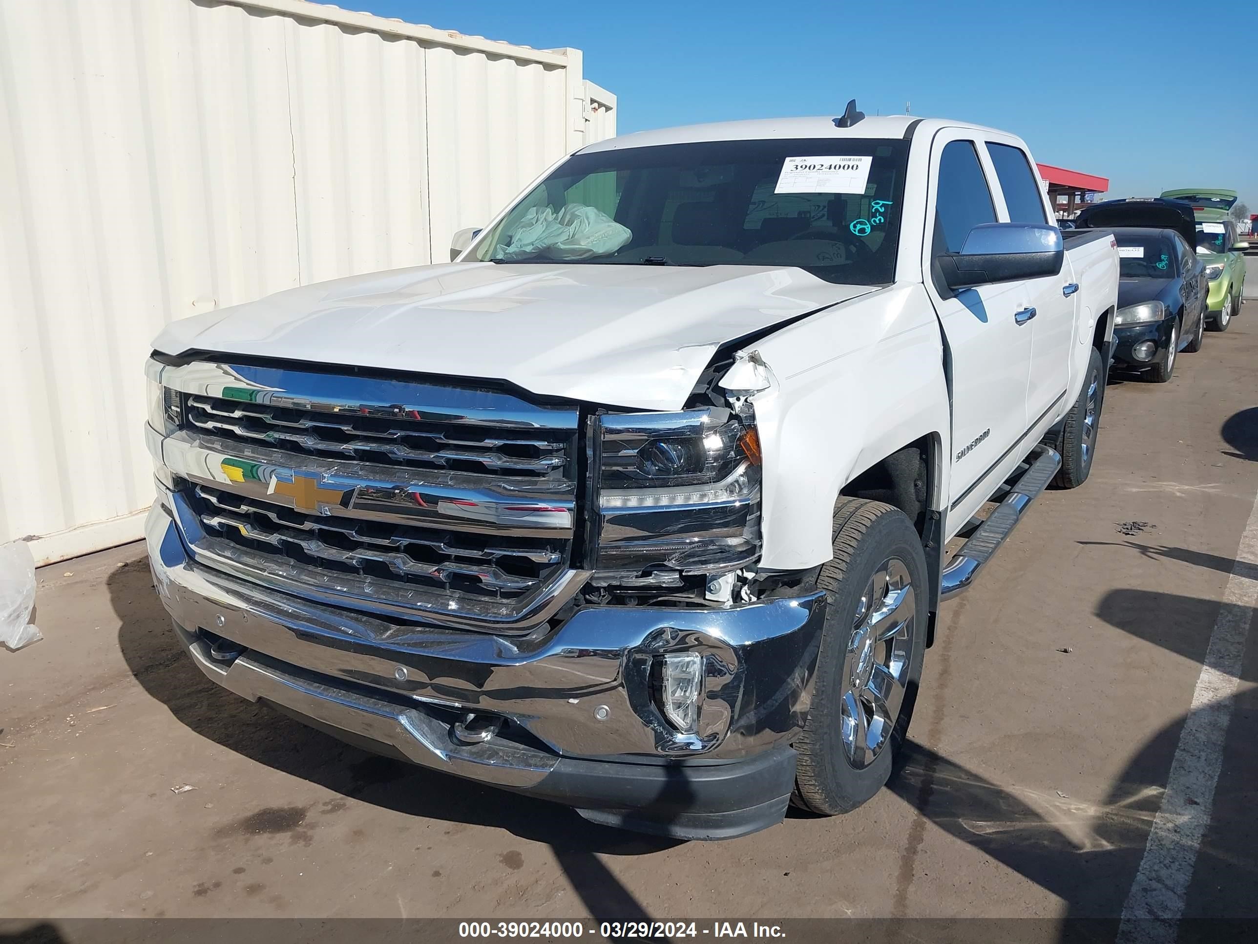 Photo 5 VIN: 3GCUKSEC2HG346715 - CHEVROLET SILVERADO 