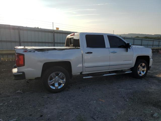 Photo 2 VIN: 3GCUKSEC2JG295643 - CHEVROLET SILVERADO 