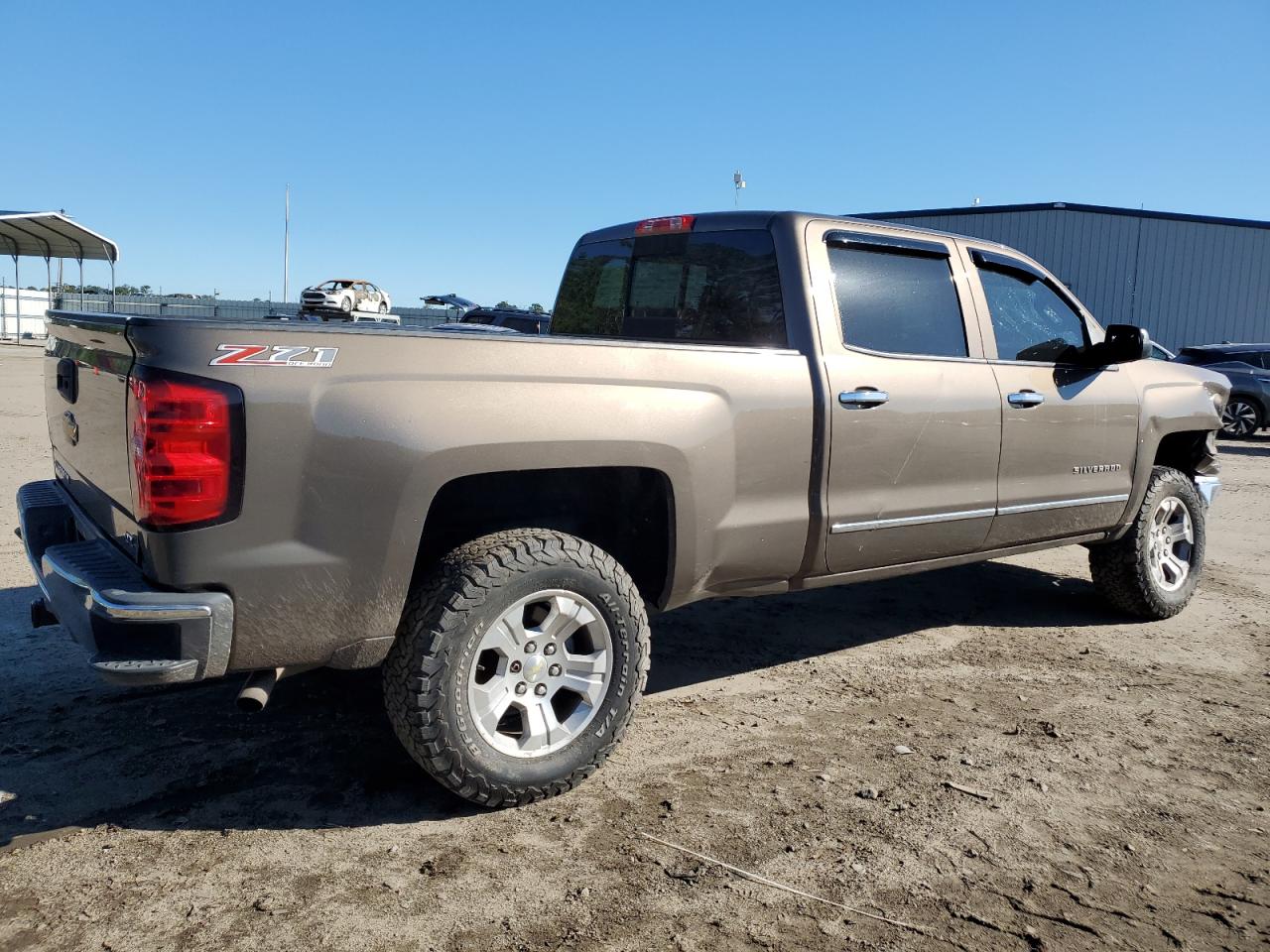 Photo 2 VIN: 3GCUKSEC3EG268800 - CHEVROLET SILVERADO 