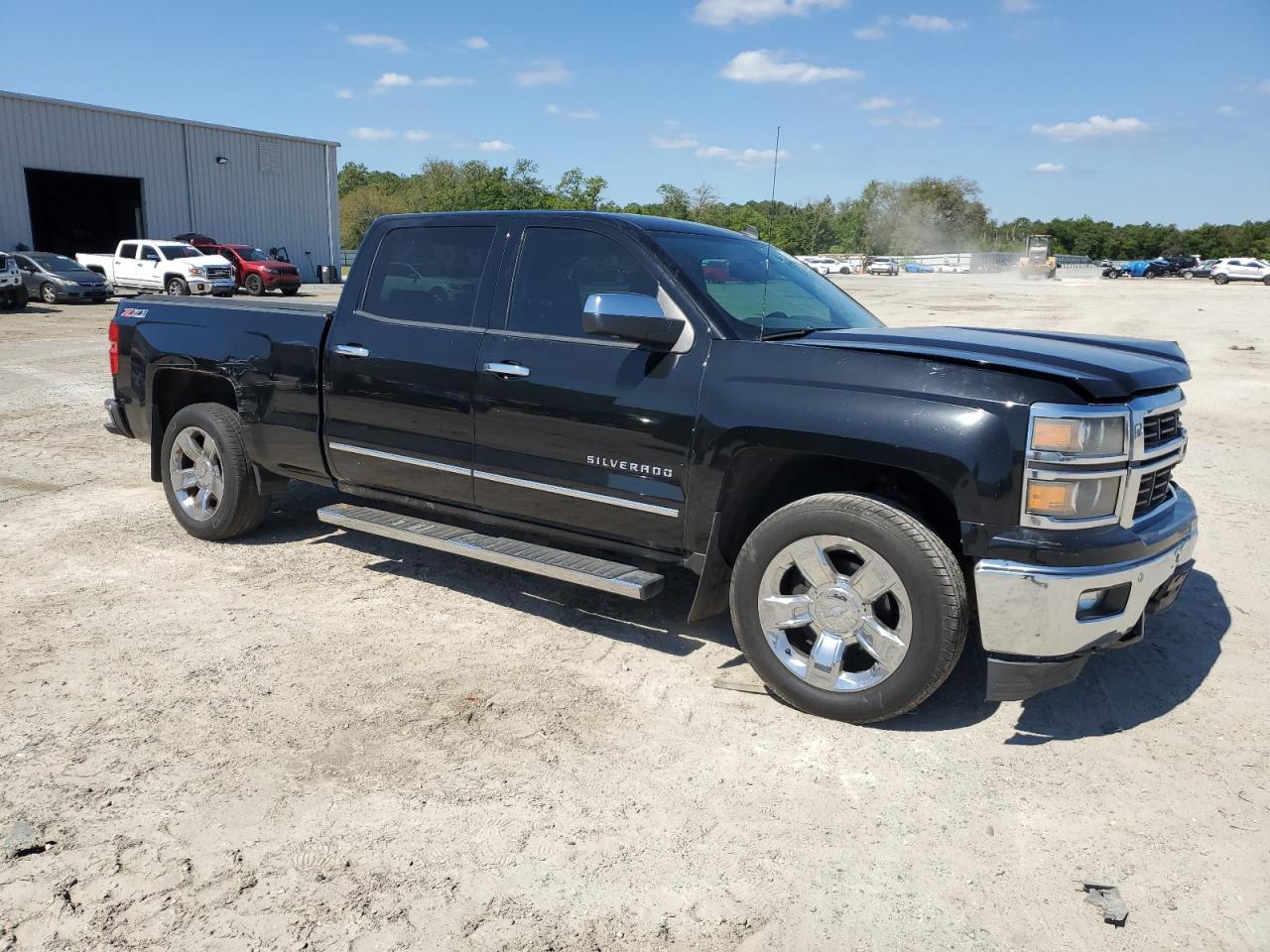 Photo 3 VIN: 3GCUKSEC3EG370971 - CHEVROLET SILVERADO 