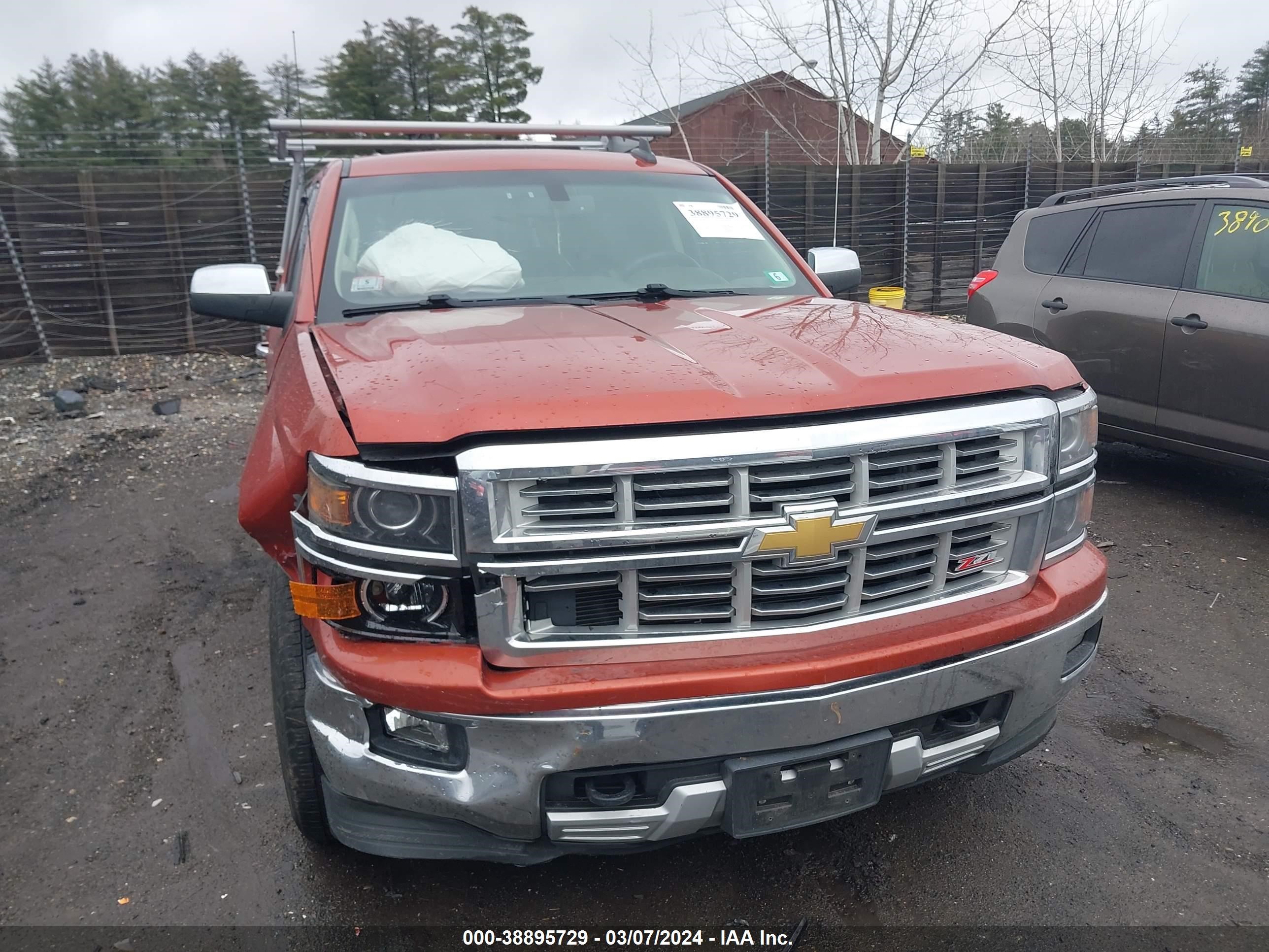 Photo 11 VIN: 3GCUKSEC3FG201132 - CHEVROLET SILVERADO 