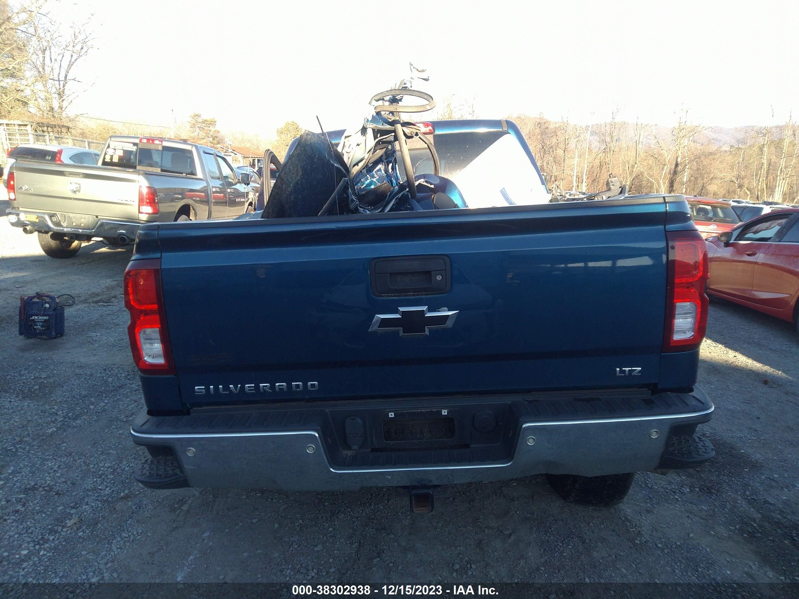 Photo 15 VIN: 3GCUKSEC4HG373916 - CHEVROLET SILVERADO 