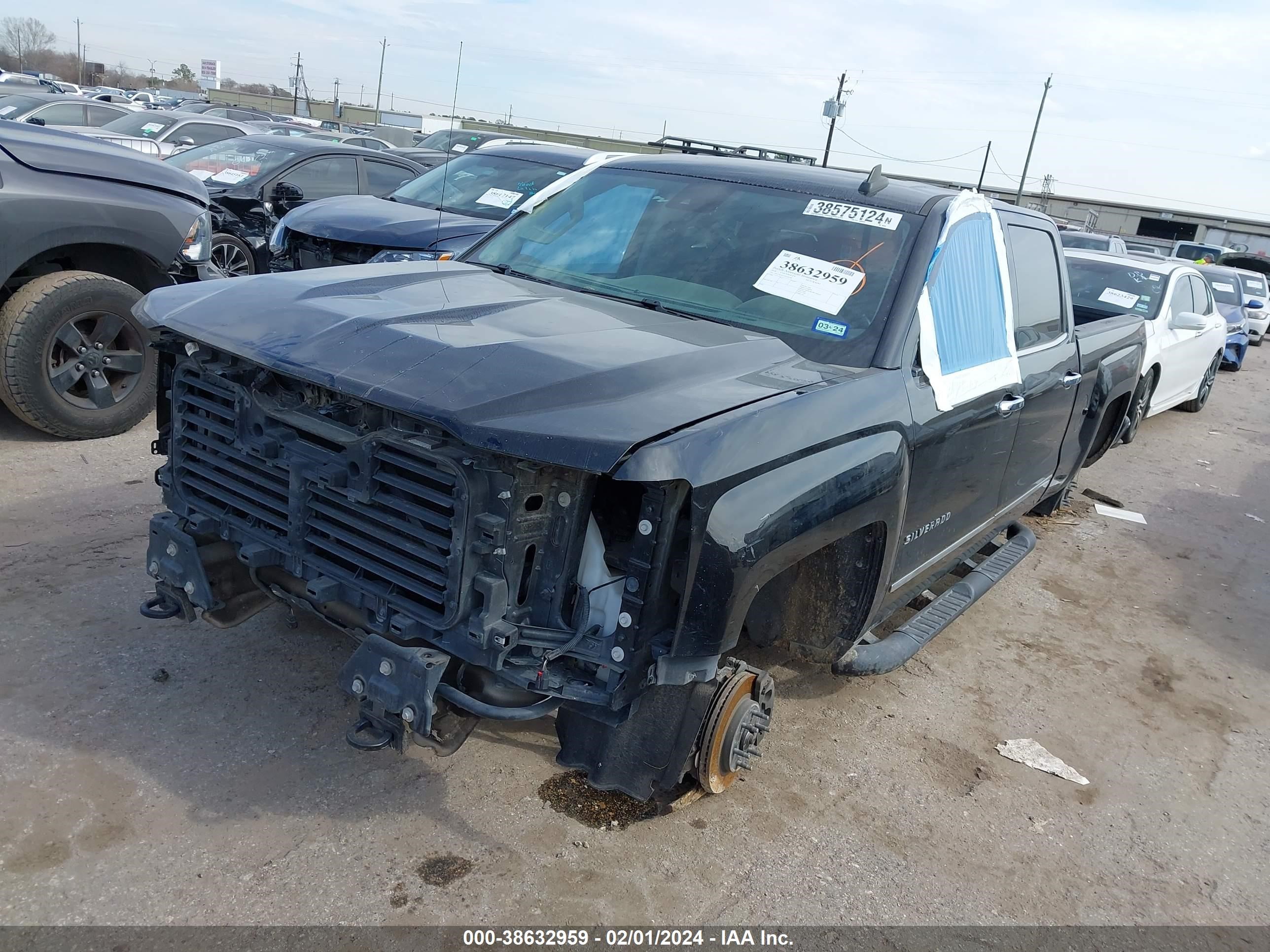 Photo 1 VIN: 3GCUKSEC4JG326388 - CHEVROLET SILVERADO 