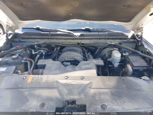 Photo 9 VIN: 3GCUKSEC4JG602780 - CHEVROLET SILVERADO 1500 