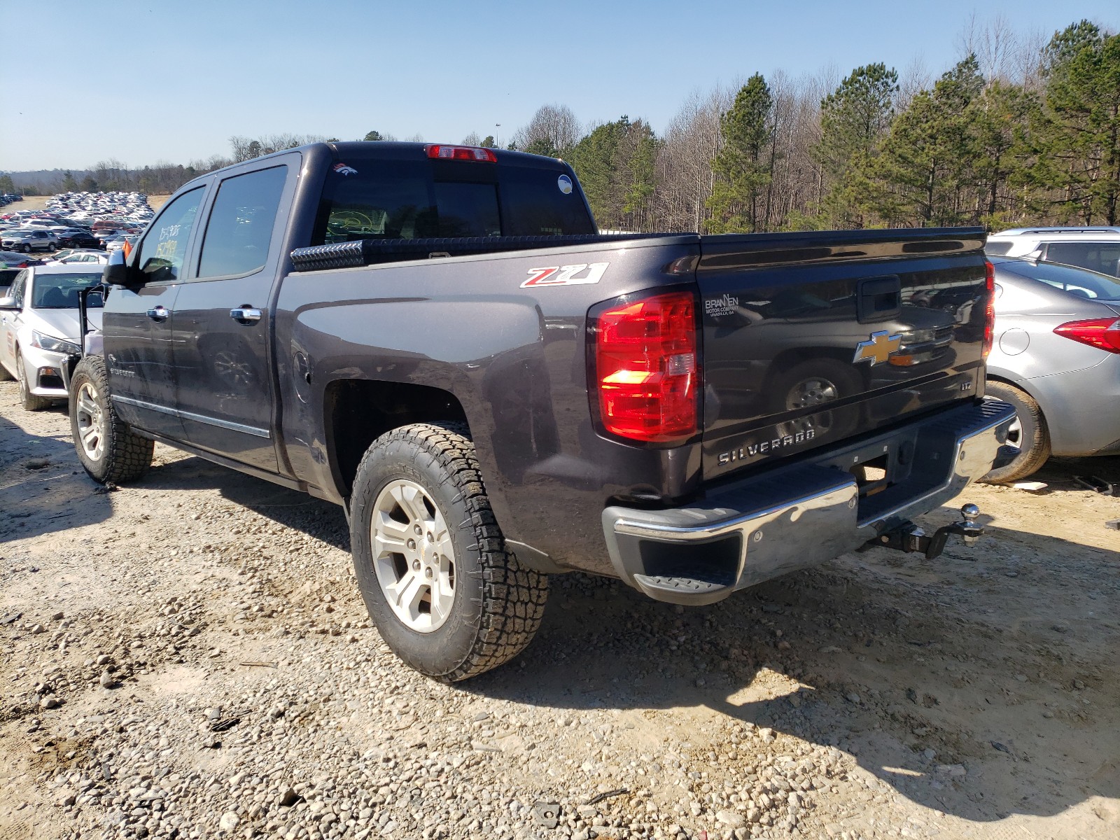 Photo 2 VIN: 3GCUKSEC5EG137531 - CHEVROLET SILVERADO 