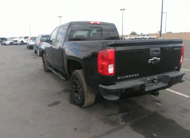 Photo 2 VIN: 3GCUKSEC5JG450413 - CHEVROLET SILVERADO 1500 