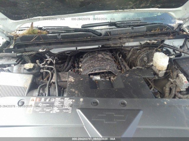 Photo 9 VIN: 3GCUKSEC5JG549944 - CHEVROLET SILVERADO 1500 