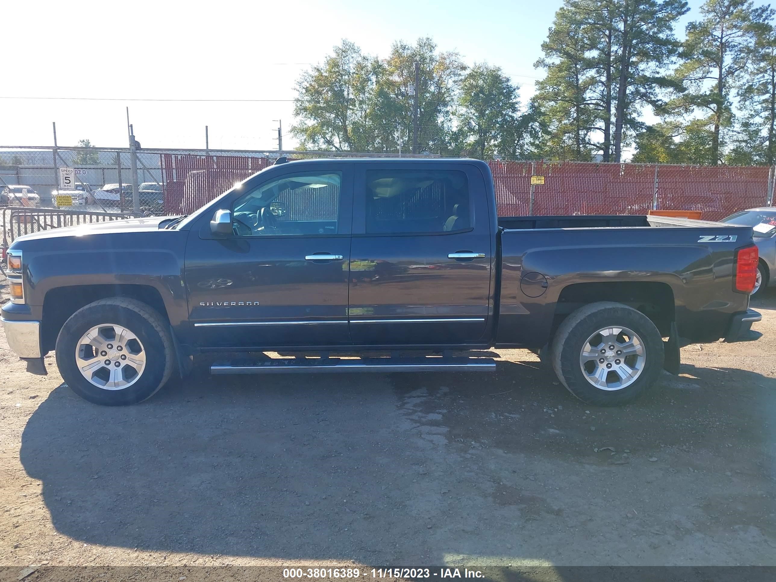 Photo 13 VIN: 3GCUKSEC6EG335955 - CHEVROLET SILVERADO 