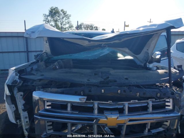 Photo 9 VIN: 3GCUKSEC6FG319319 - CHEVROLET SILVERADO 