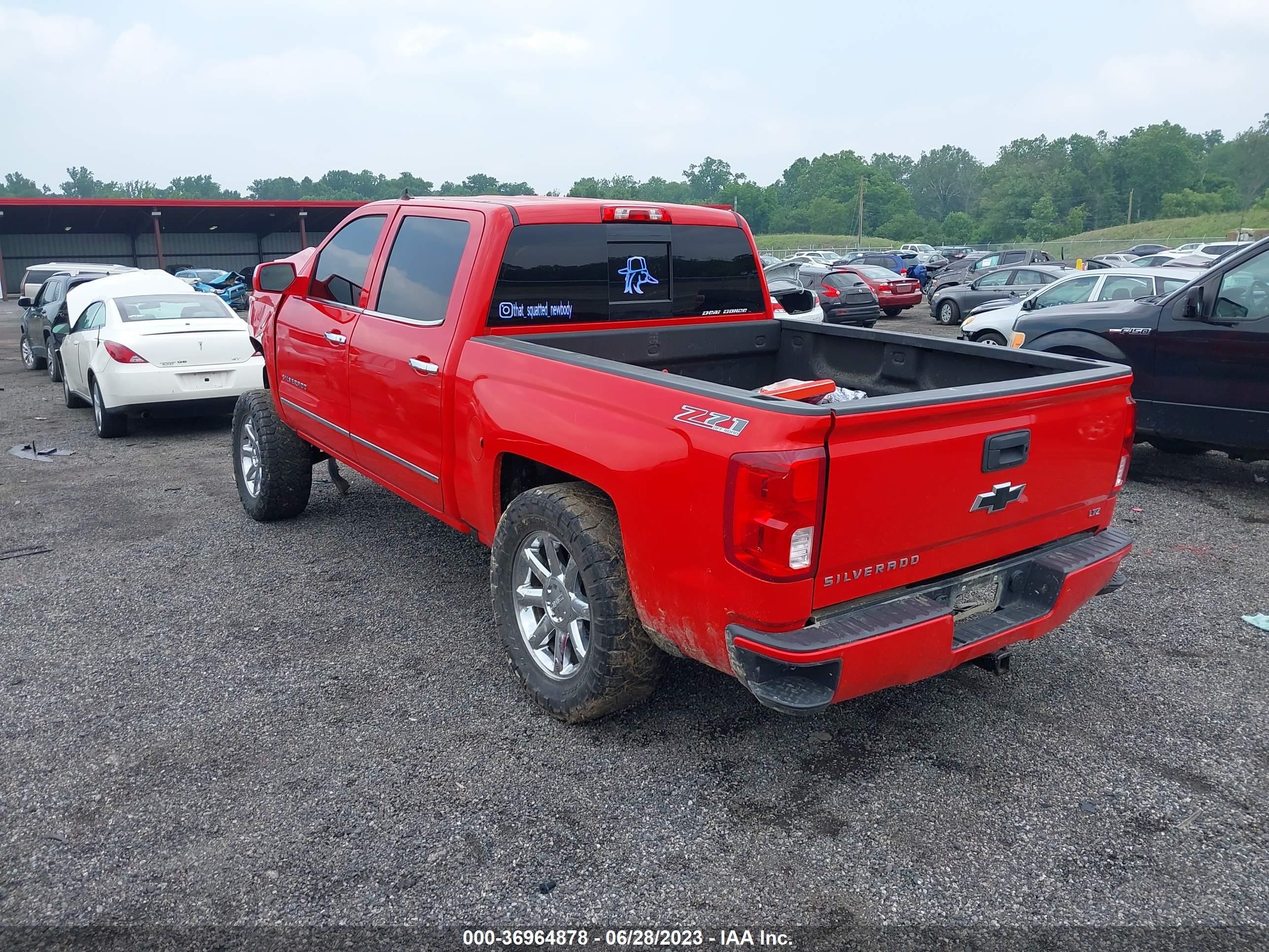 Photo 2 VIN: 3GCUKSEC6HG320196 - CHEVROLET SILVERADO 