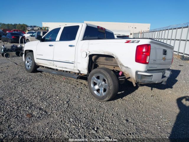 Photo 2 VIN: 3GCUKSEC6JG102359 - CHEVROLET SILVERADO 