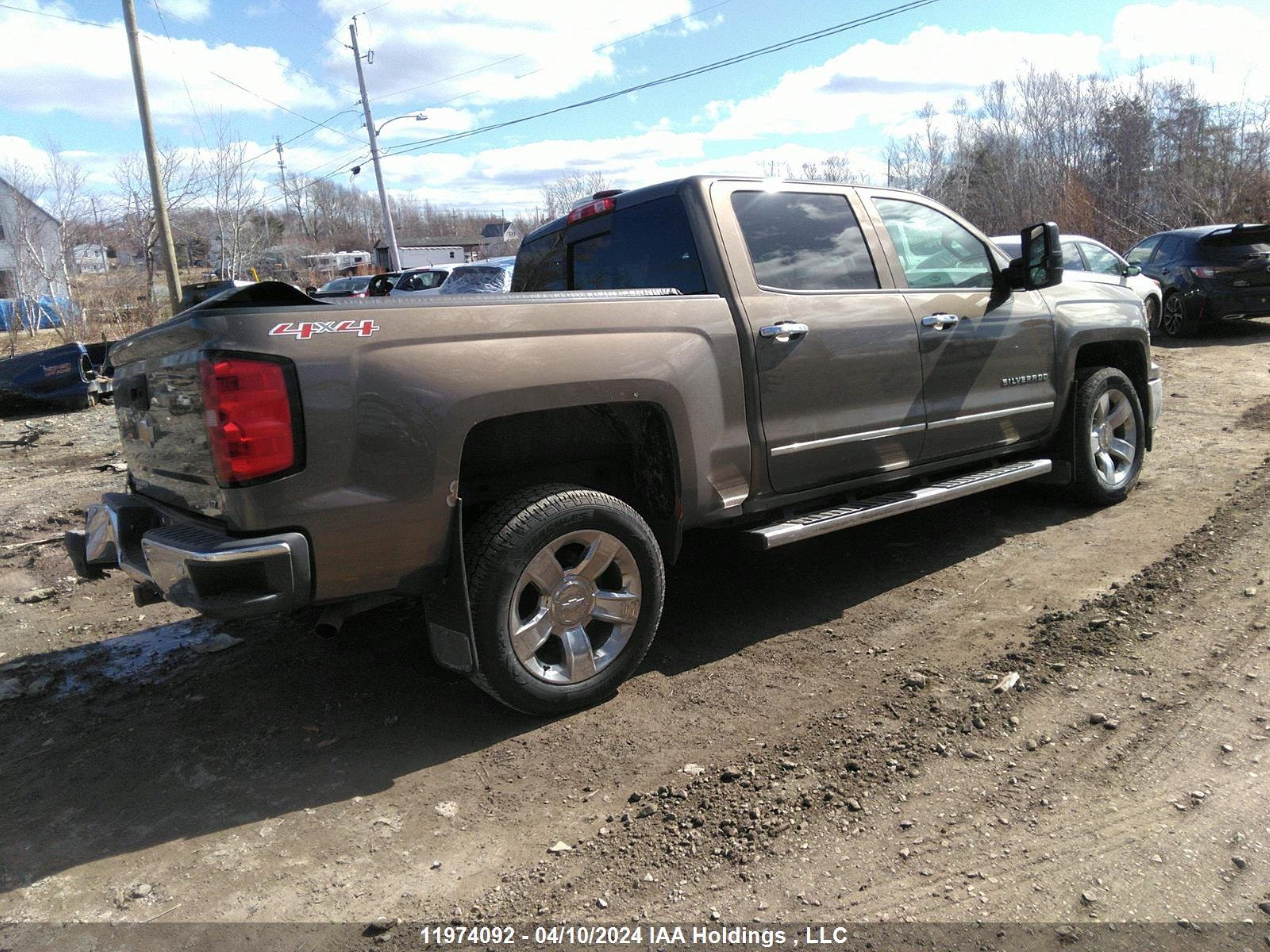 Photo 3 VIN: 3GCUKSEC7EG222211 - CHEVROLET SILVERADO 