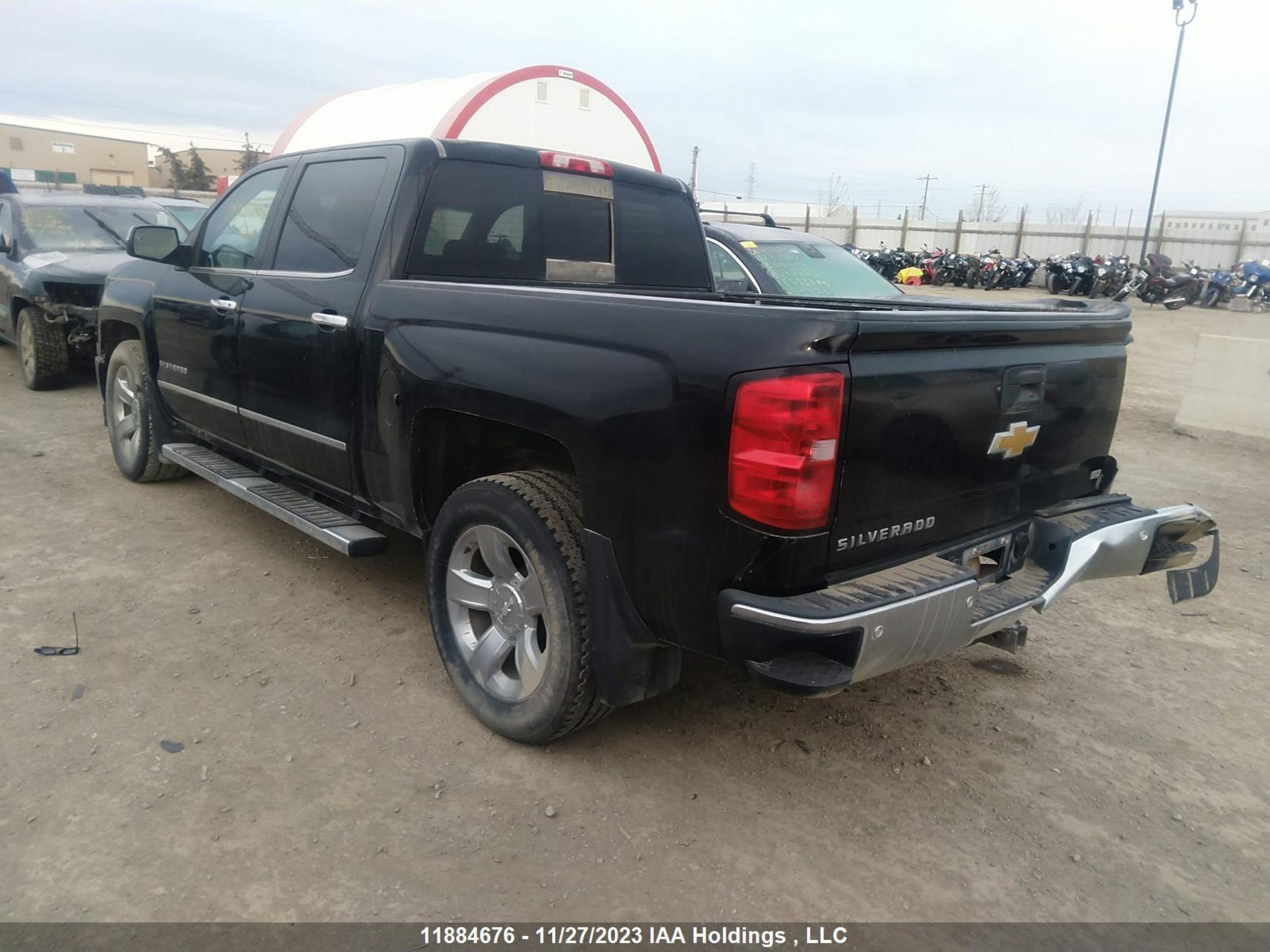 Photo 2 VIN: 3GCUKSEC7FG165669 - CHEVROLET SILVERADO 