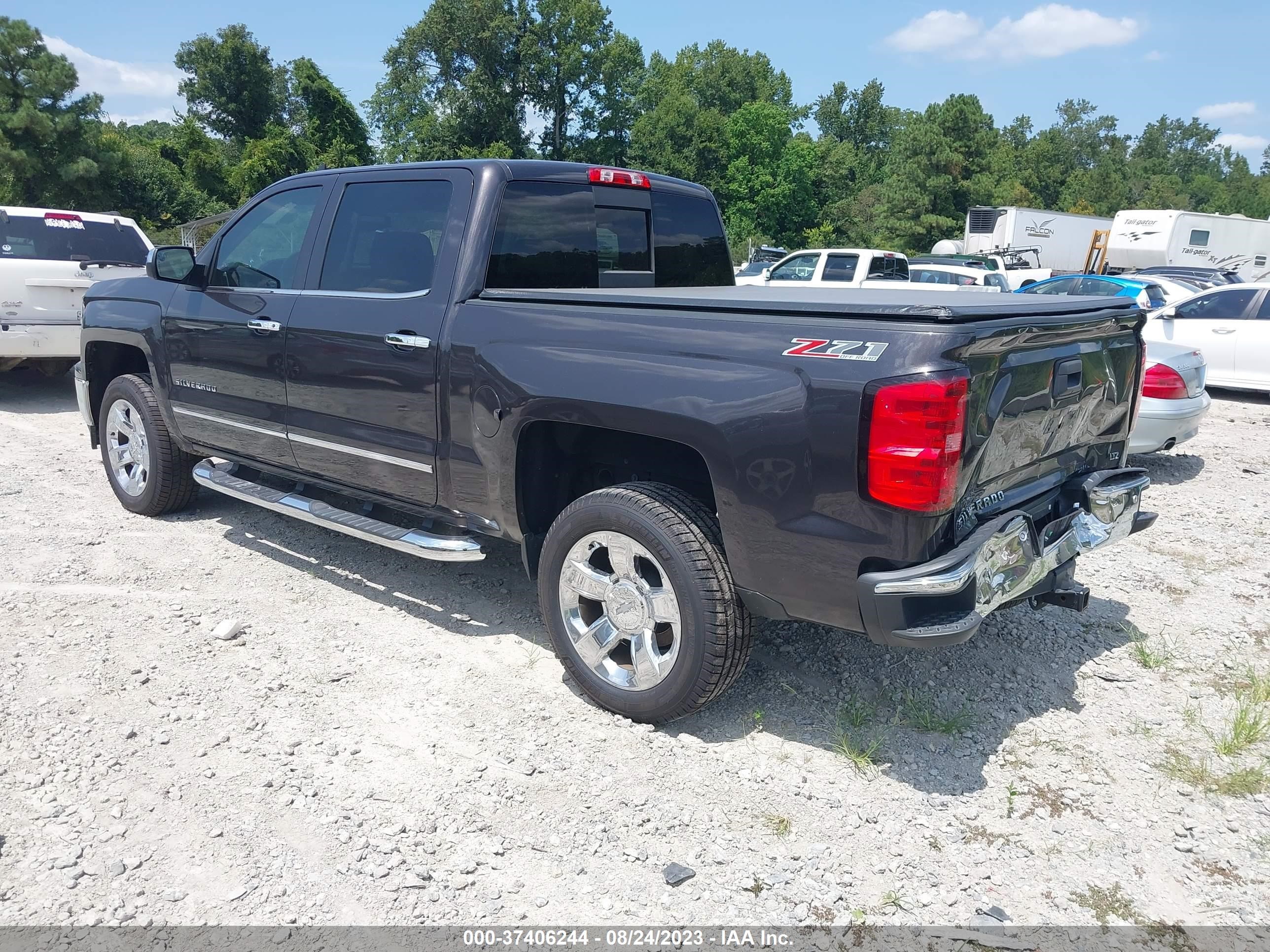 Photo 2 VIN: 3GCUKSEC7FG257056 - CHEVROLET SILVERADO 