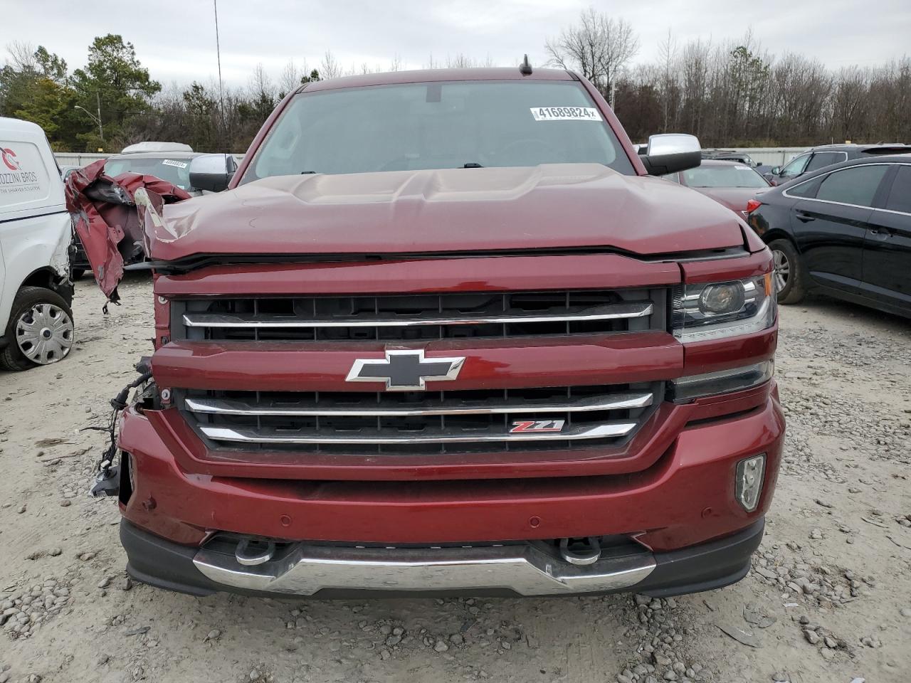 Photo 4 VIN: 3GCUKSEC7HG352901 - CHEVROLET SILVERADO 