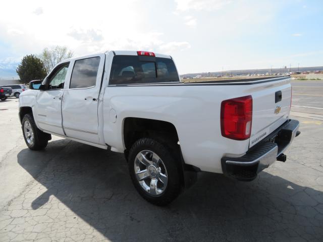 Photo 2 VIN: 3GCUKSEC7HG482645 - CHEVROLET SILVERADO 1500 