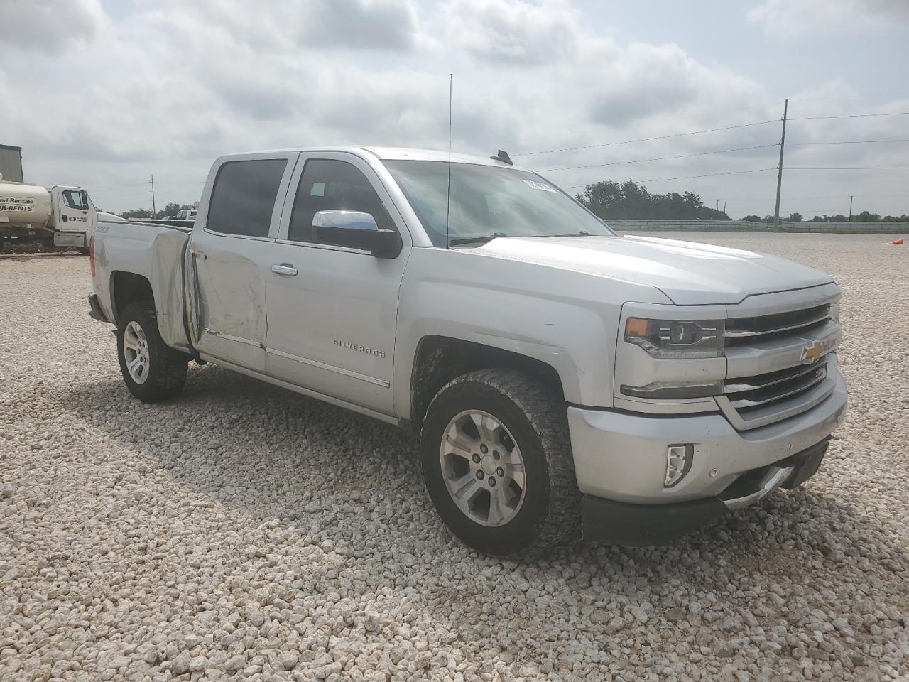 Photo 3 VIN: 3GCUKSEC7HG495069 - CHEVROLET SILVERADO 