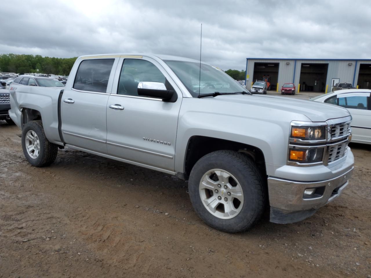 Photo 3 VIN: 3GCUKSEC8FG111538 - CHEVROLET SILVERADO 