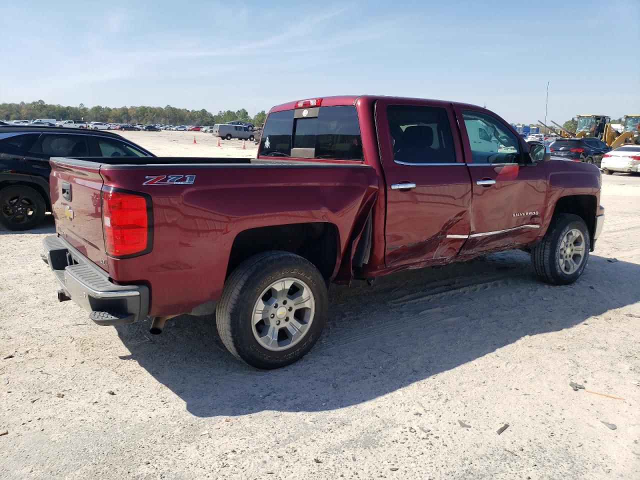 Photo 2 VIN: 3GCUKSEC8FG158164 - CHEVROLET SILVERADO 