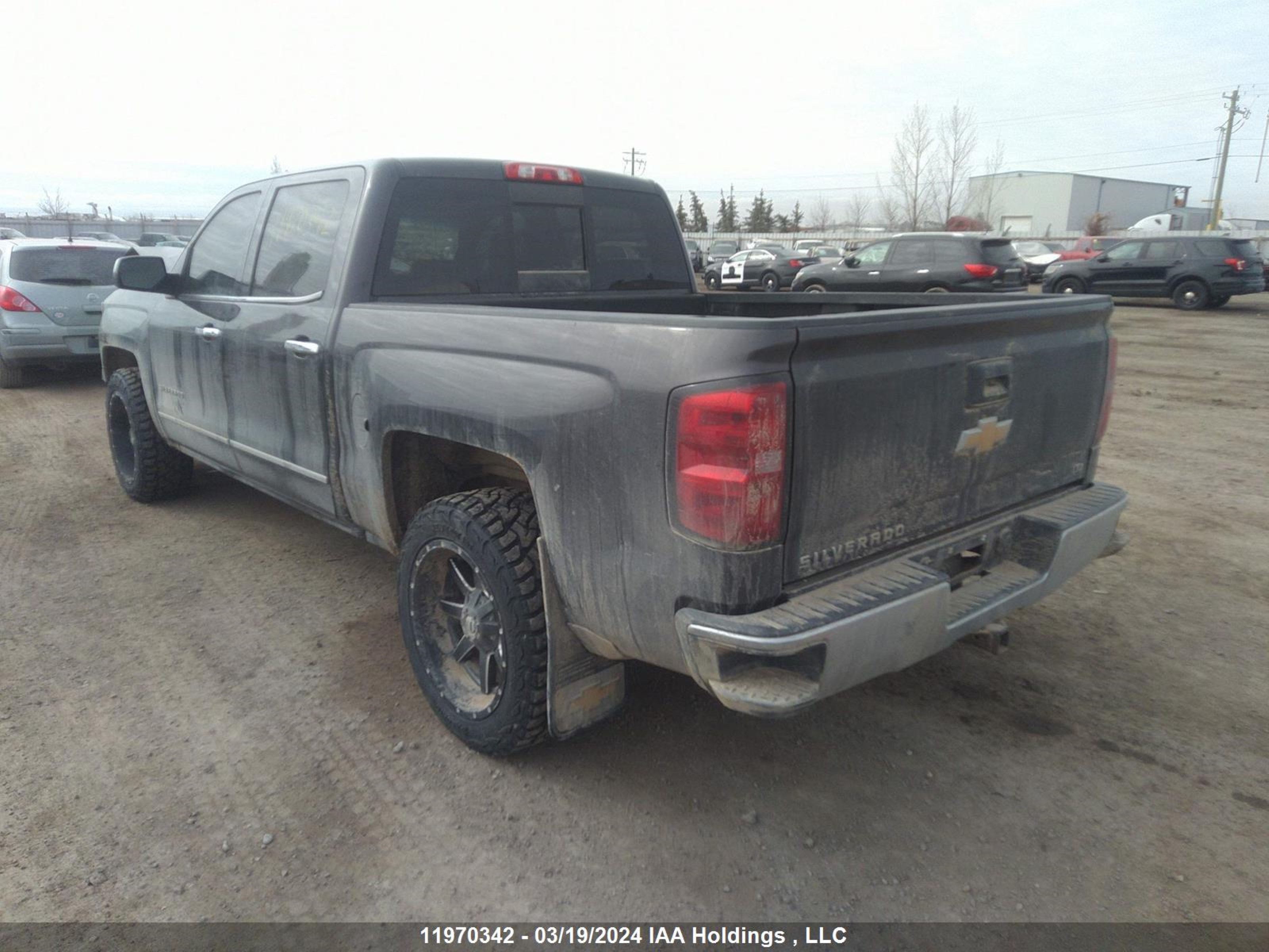 Photo 2 VIN: 3GCUKSEC8FG518615 - CHEVROLET SILVERADO 