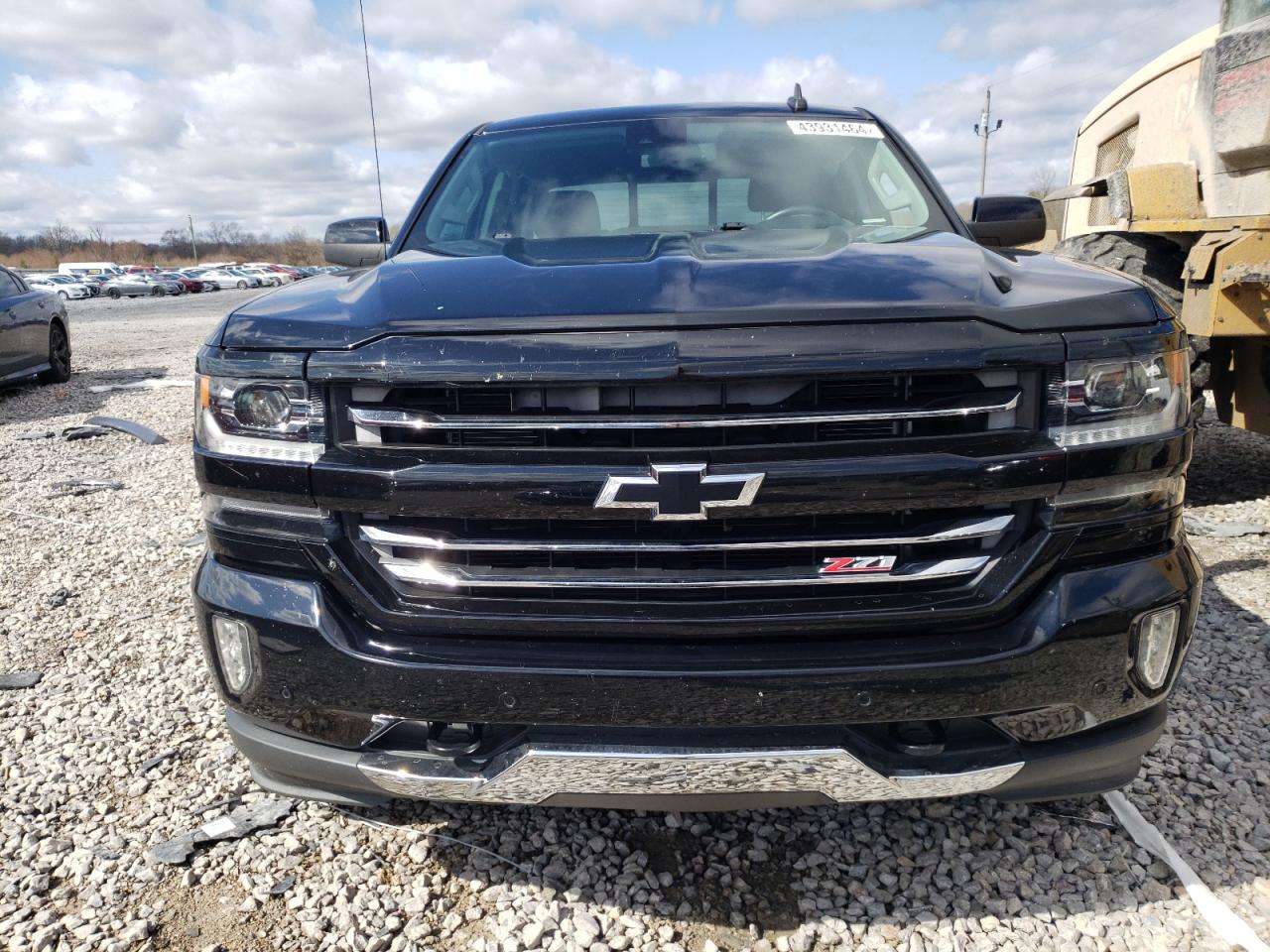 Photo 4 VIN: 3GCUKSEC8HG181608 - CHEVROLET SILVERADO 