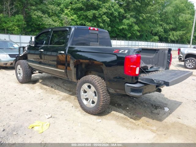 Photo 2 VIN: 3GCUKSEC8JG180772 - CHEVROLET SILVERADO 1500 