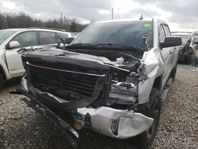 Photo 8 VIN: 3GCUKSEC8JG302868 - CHEVROLET SILVERADO 