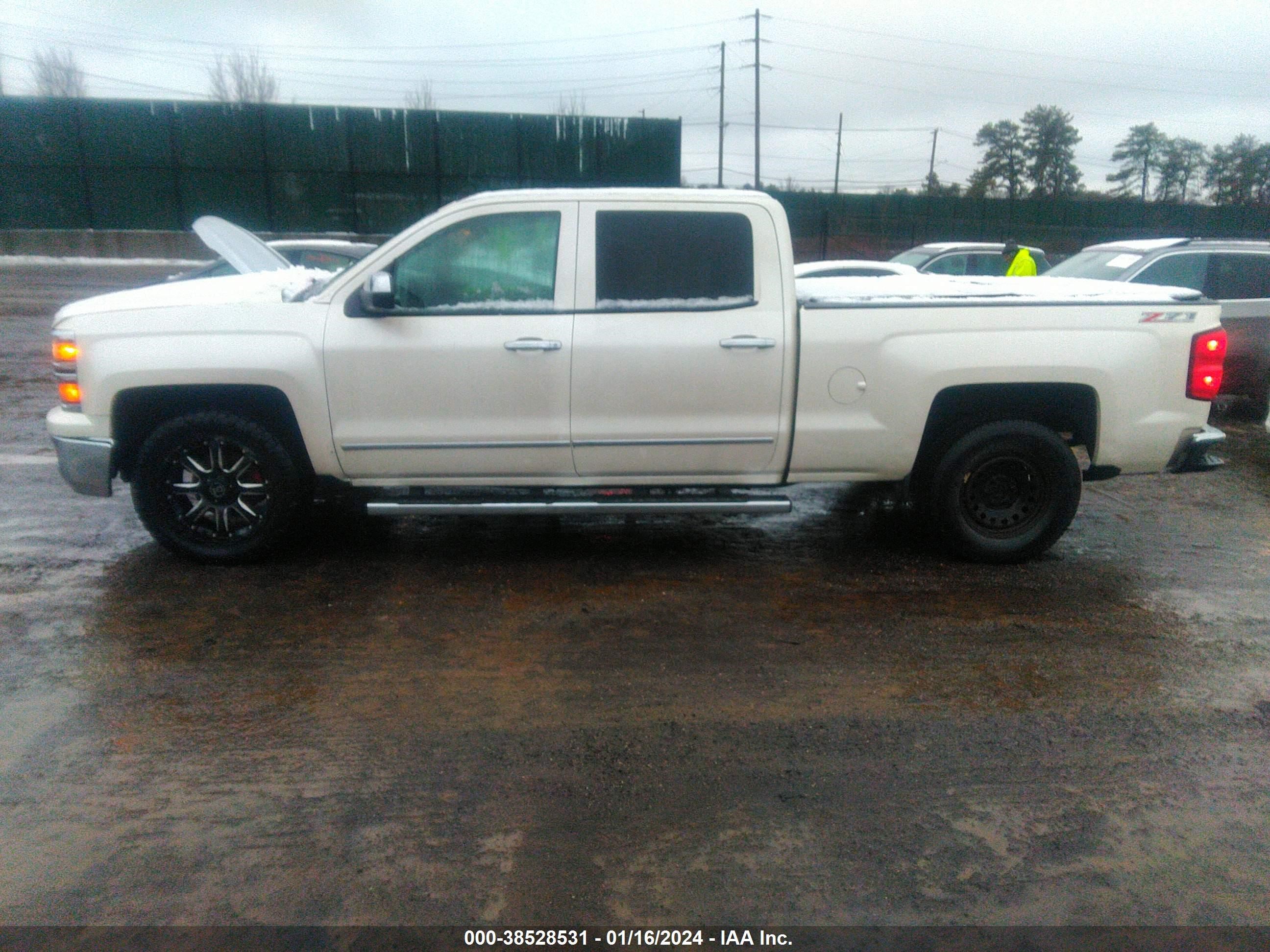 Photo 15 VIN: 3GCUKSEC9EG135250 - CHEVROLET SILVERADO 