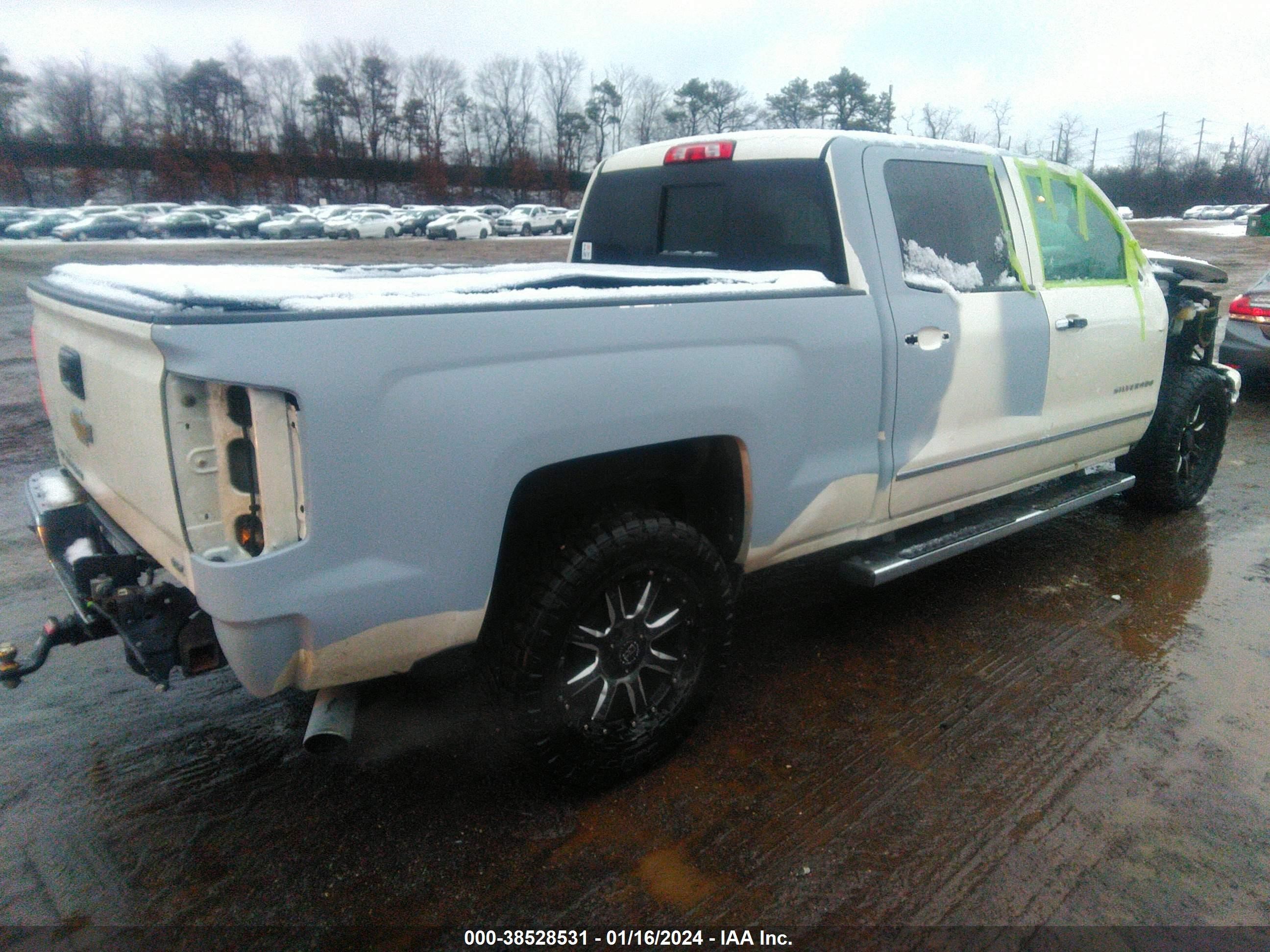 Photo 4 VIN: 3GCUKSEC9EG135250 - CHEVROLET SILVERADO 