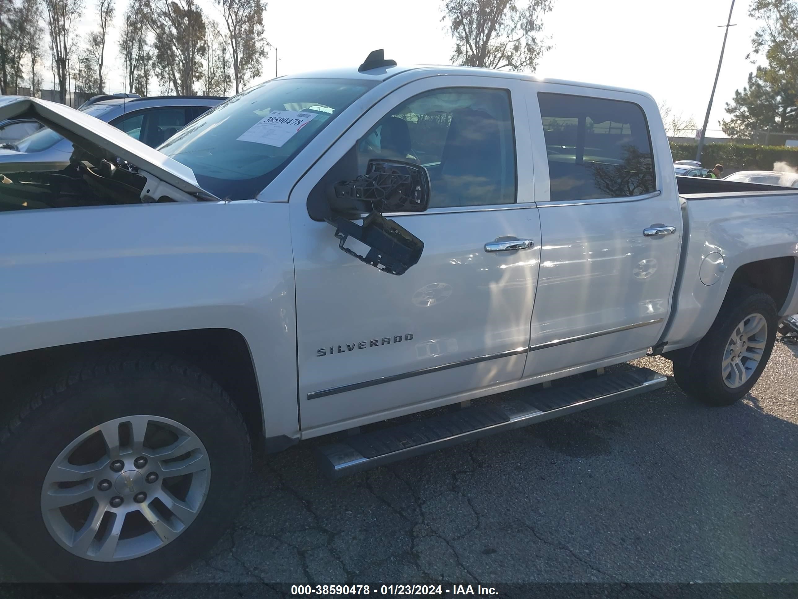 Photo 14 VIN: 3GCUKSEC9JG509592 - CHEVROLET SILVERADO 