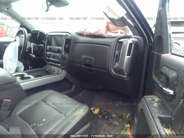 Photo 4 VIN: 3GCUKSEC9JG529020 - CHEVROLET SILVERADO 1500 