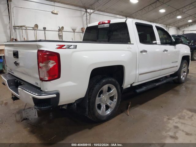 Photo 3 VIN: 3GCUKSEJ1JG160894 - CHEVROLET SILVERADO 