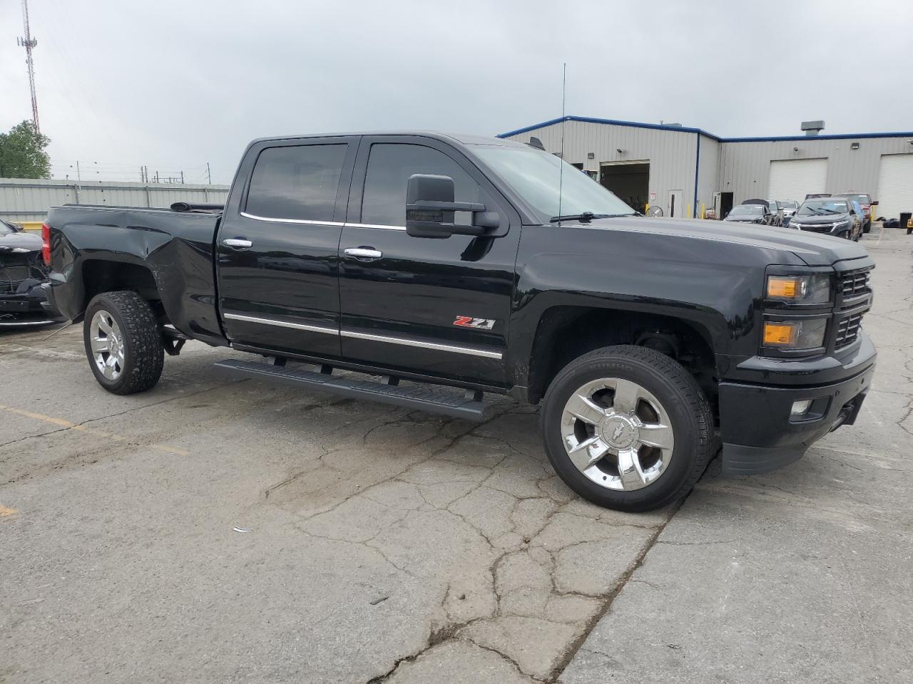 Photo 4 VIN: 3GCUKSEJ2FG410800 - CHEVROLET SILVERADO 