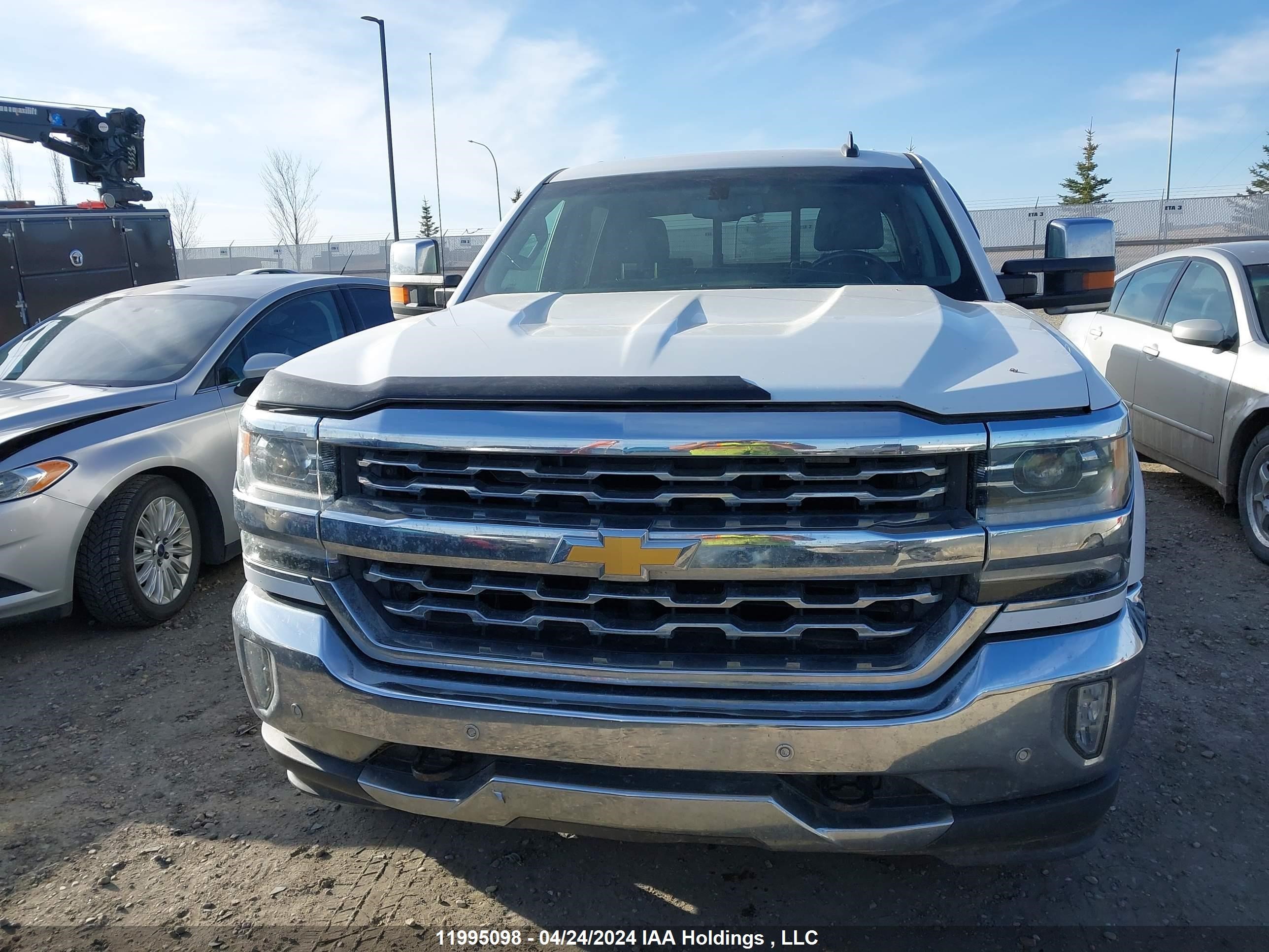 Photo 12 VIN: 3GCUKSEJ4JG287350 - CHEVROLET SILVERADO 