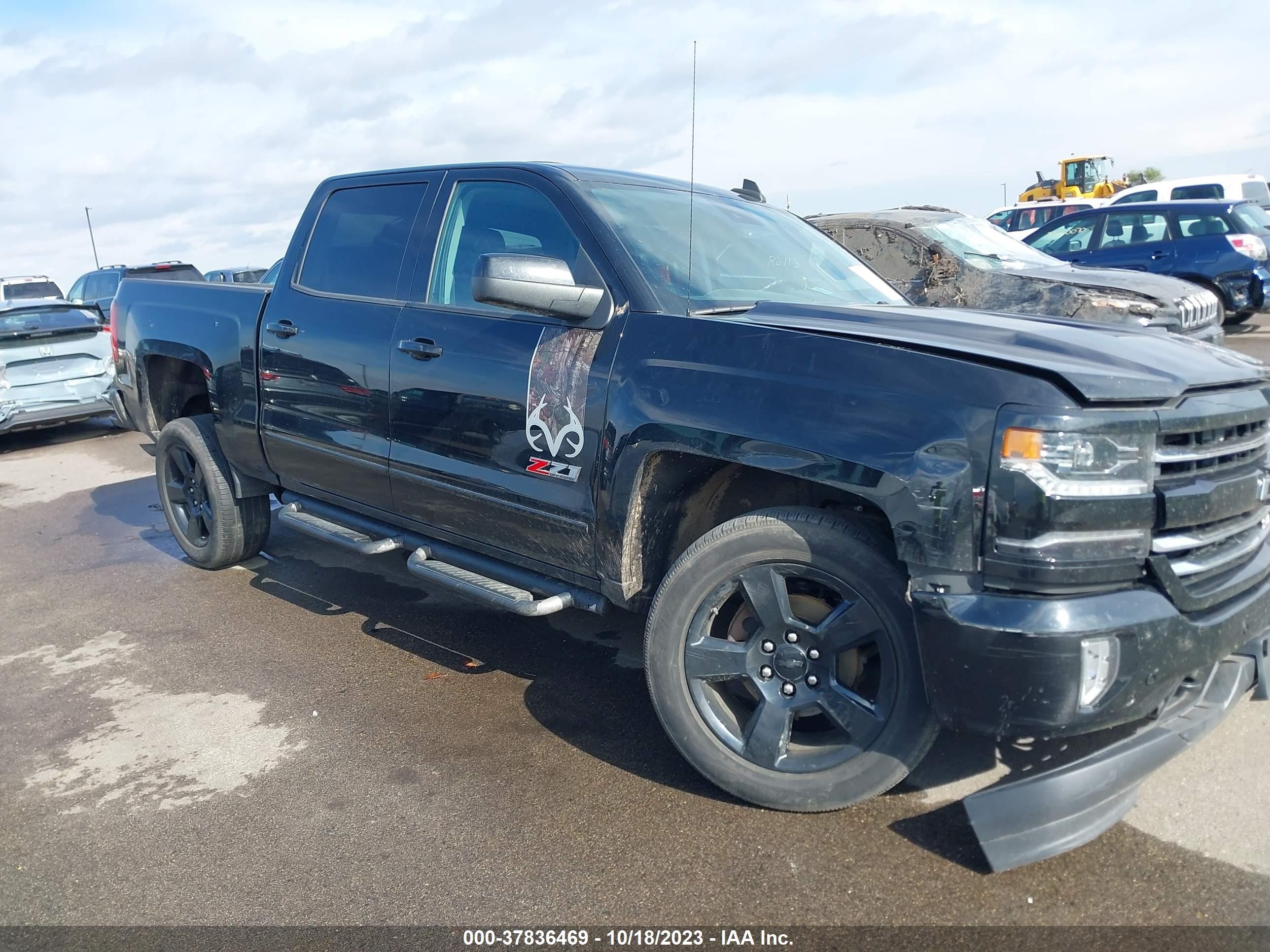 Photo 12 VIN: 3GCUKSEJ5HG411863 - CHEVROLET SILVERADO 