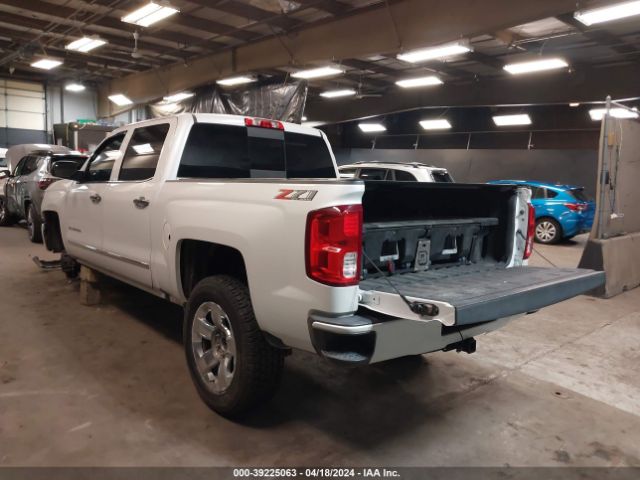 Photo 2 VIN: 3GCUKSEJ5JG454511 - CHEVROLET SILVERADO 