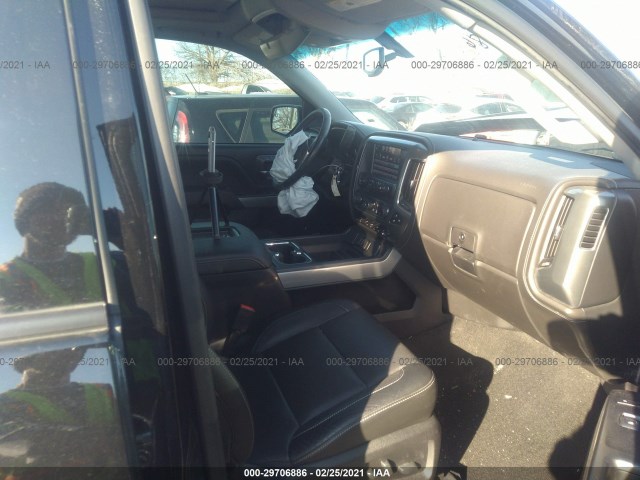 Photo 4 VIN: 3GCUKSEJ7JG370075 - CHEVROLET SILVERADO 1500 