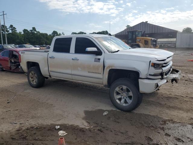 Photo 3 VIN: 3GCUKSEJ9JG125987 - CHEVROLET SILVERADO 